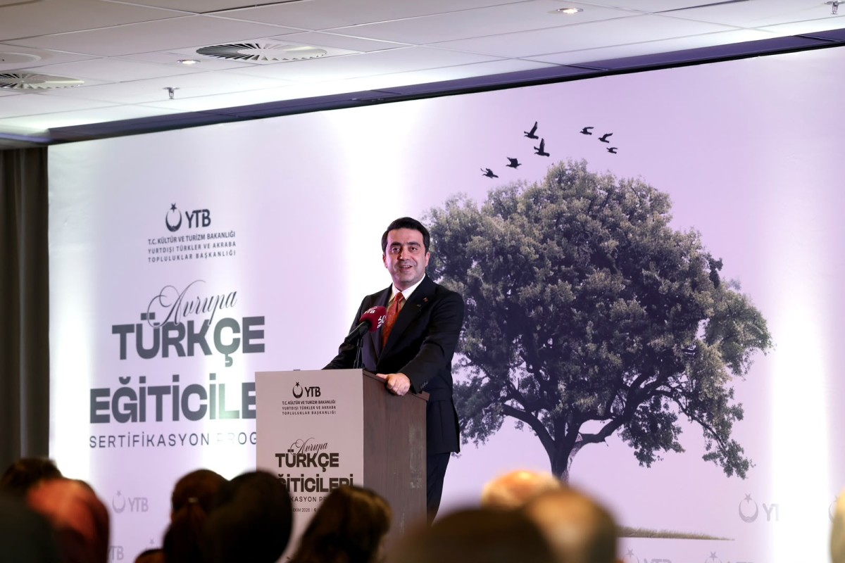 YTB, Avrupa’da Türkçeyi Yeni Nesillere Aktaran 90 Eğiticiyi Amsterdam’da Buluşturdu
